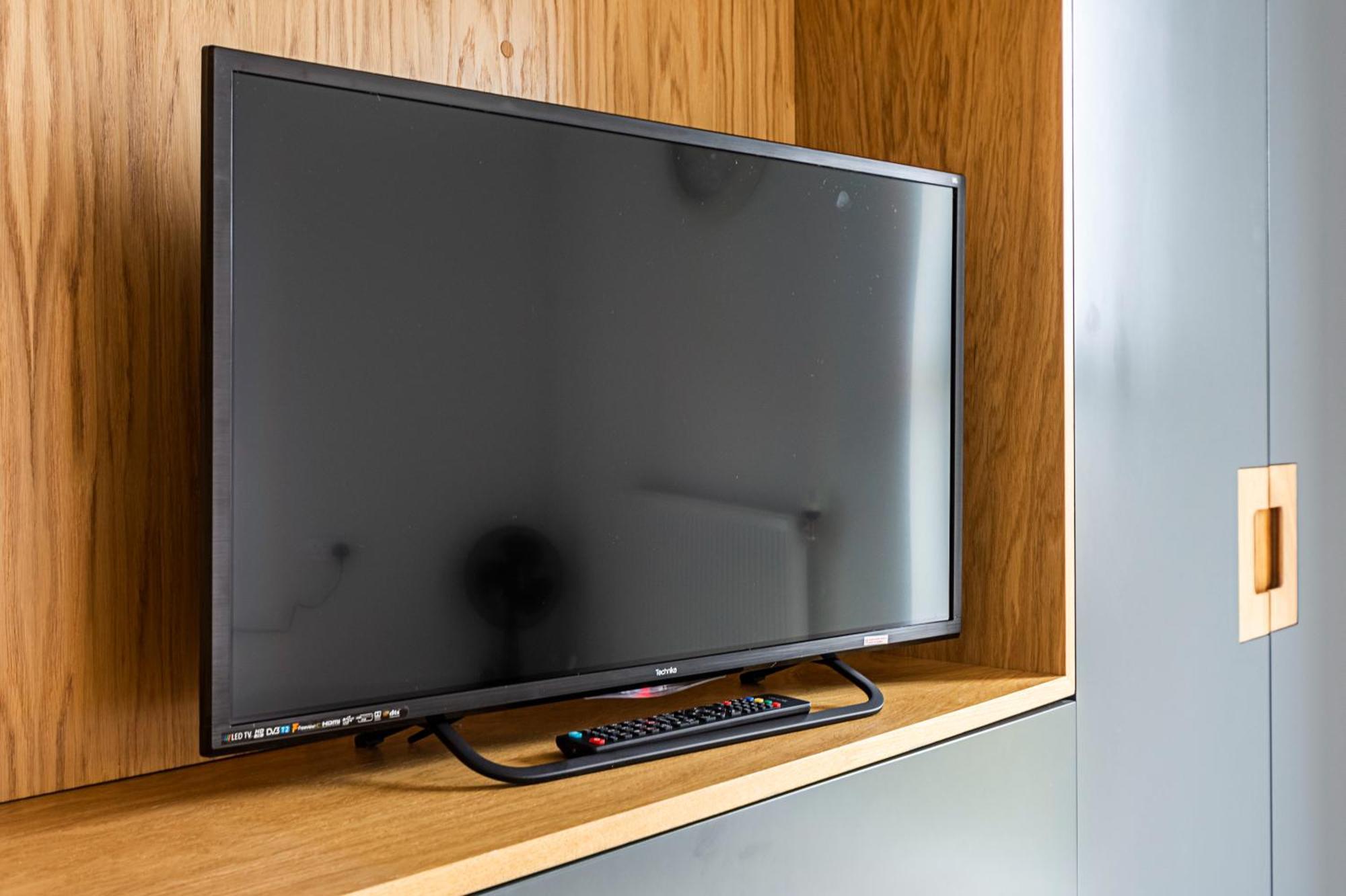 Chiswick Park 3 Bed 3 Bath West London - Parking Appartement Buitenkant foto