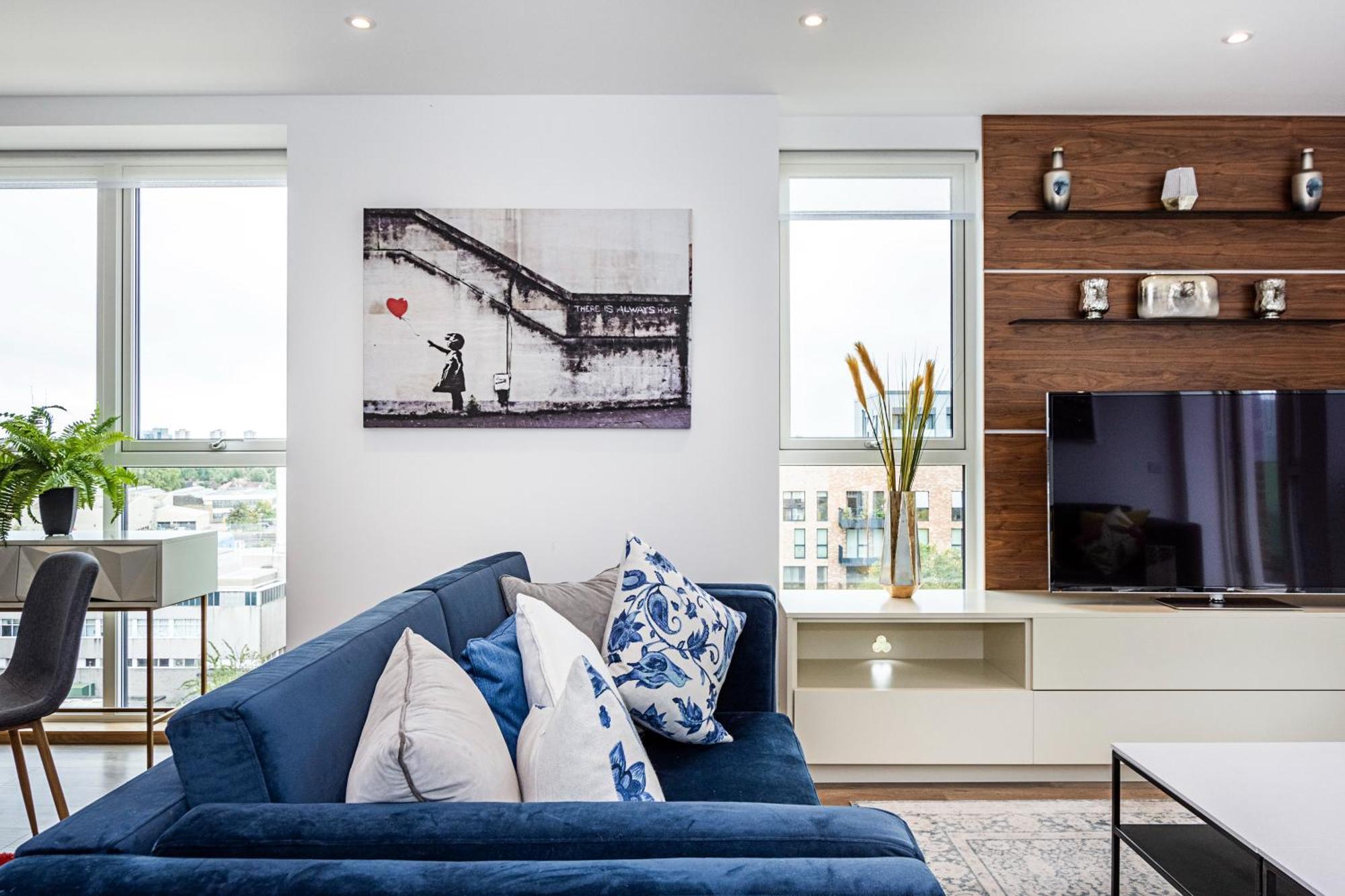 Chiswick Park 3 Bed 3 Bath West London - Parking Appartement Buitenkant foto